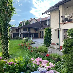  Guest house Megapolis Slovenia